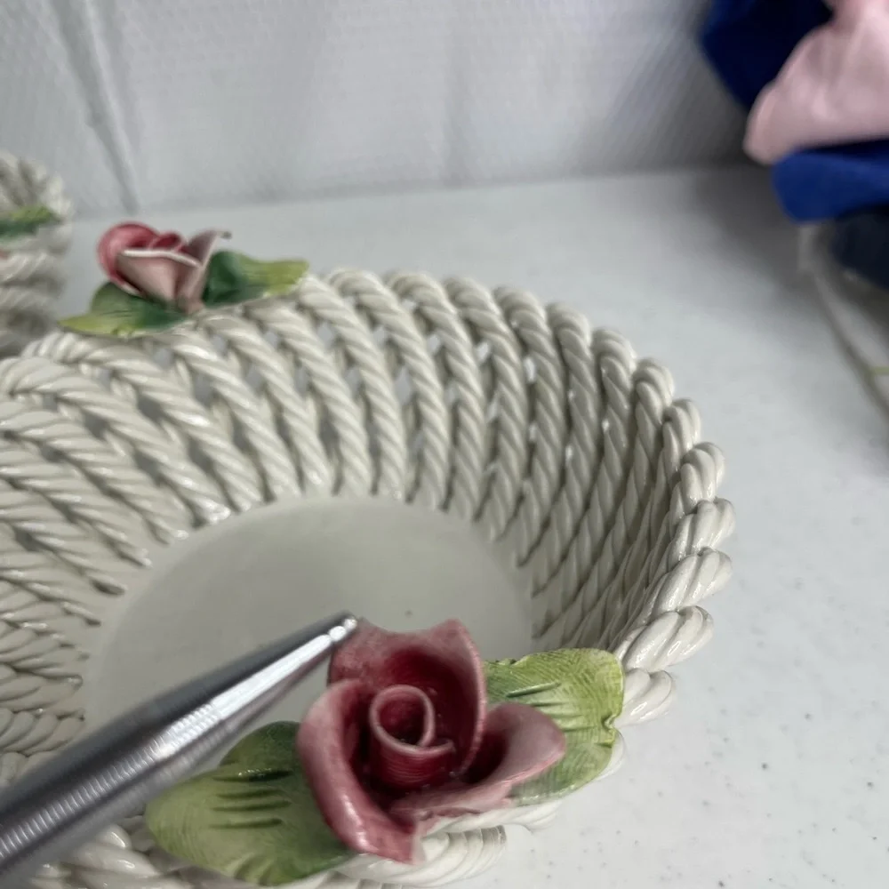 Made in Italy Italian 2 small porcelain woven baskets with flowers atop baskets